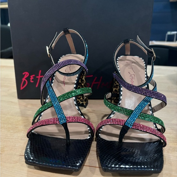 BETSEY JOHNSON Graviti embellished leopard print block heel sandal size 9 - Picture 1 of 7